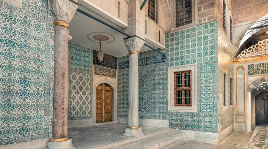 Interior of Harem Quarters in Topkapi Palace, Istanbul, Turkey