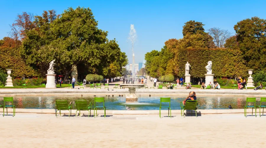Tuileries Garden in Paris, France Tuileries Garden in Paris, France